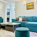 Luxury Apartment Paris Saint-Honore - Rentaway Bnb